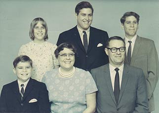 Jim's family in 1969 12k